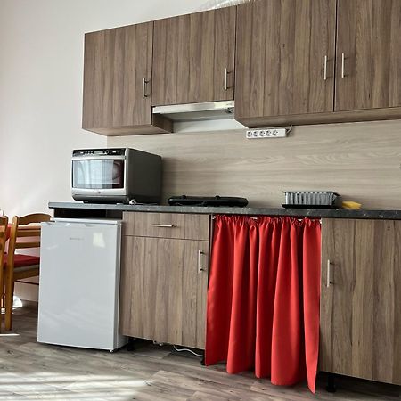 Centr00M Apartman Dunafoldvar Exterior photo